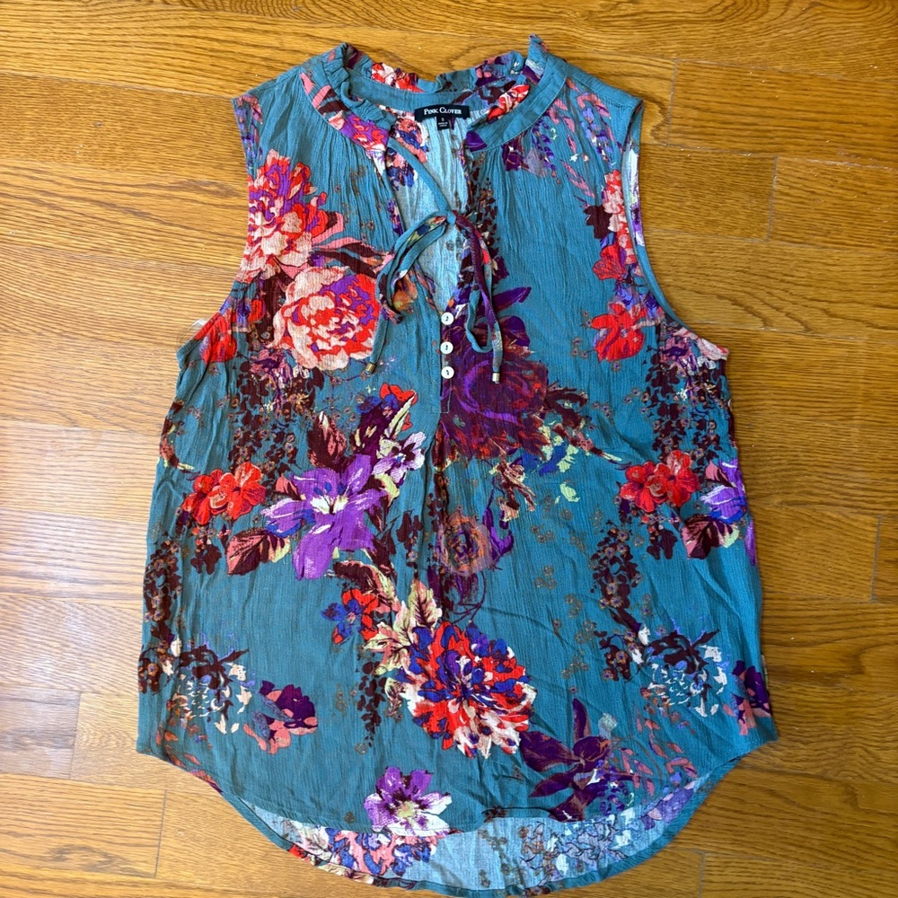 Pink Clover Sleeveless Blouse with Tie Front